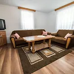 度假居 Eko House Dobrenica