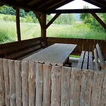Feriehus Eko House Dobrenica Bihać