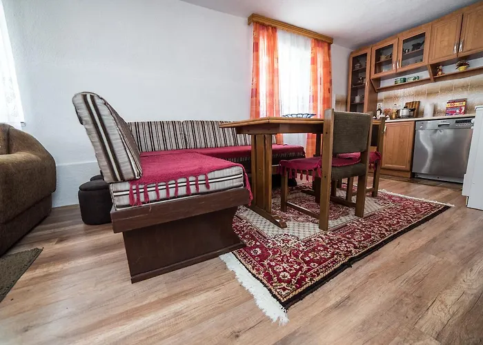 度假居 Eko House Dobrenica *