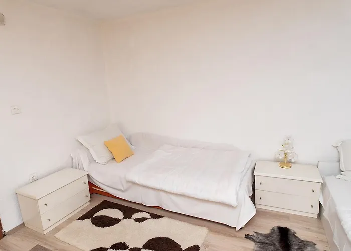 Eko House Dobrenica 度假居