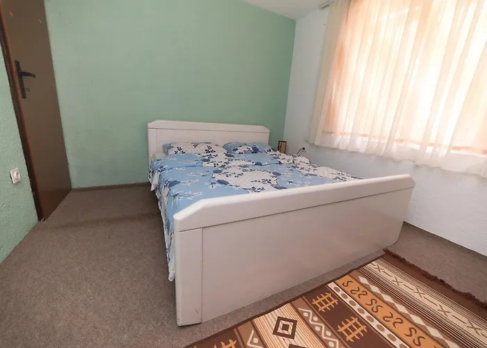 Eko House Dobrenica Bihać